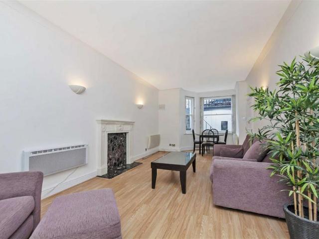 Apartment for rent in South Kensington, Greater London