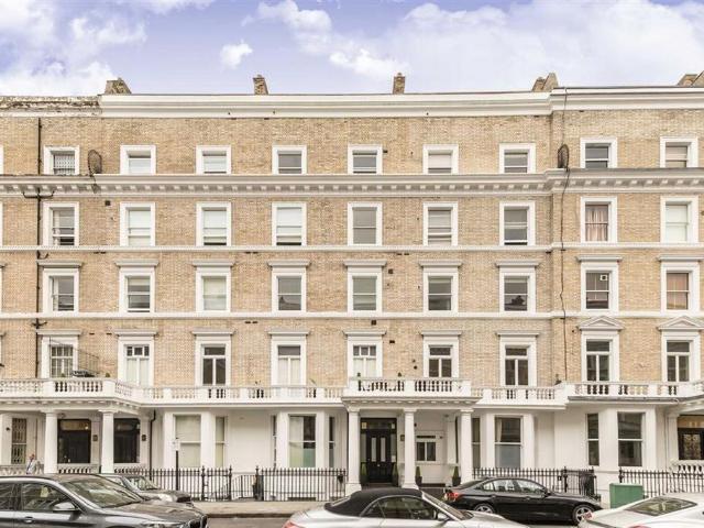 House for rent in South Kensington, Greater London