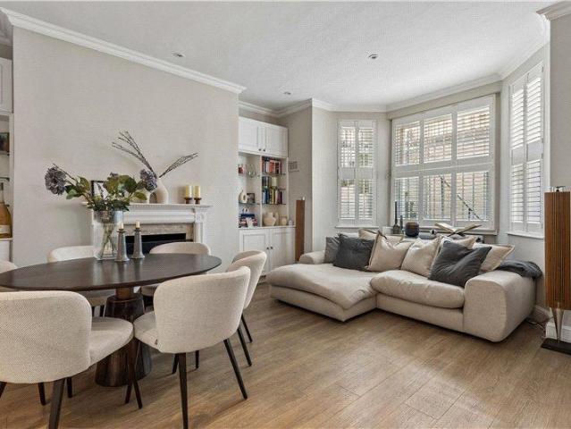 House for rent in South Kensington, Greater London