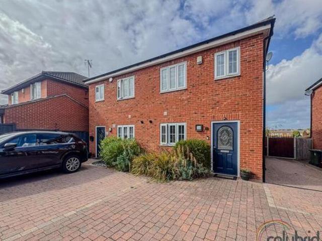 House for sale in Basildon, Essex