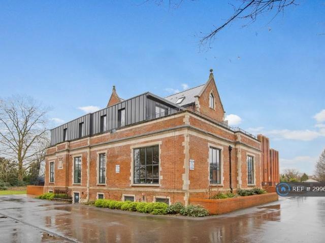 Apartment for rent in Slough