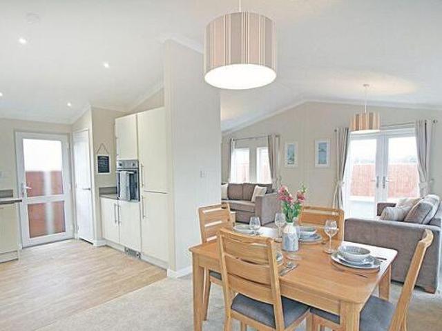House for sale in High Field, York
