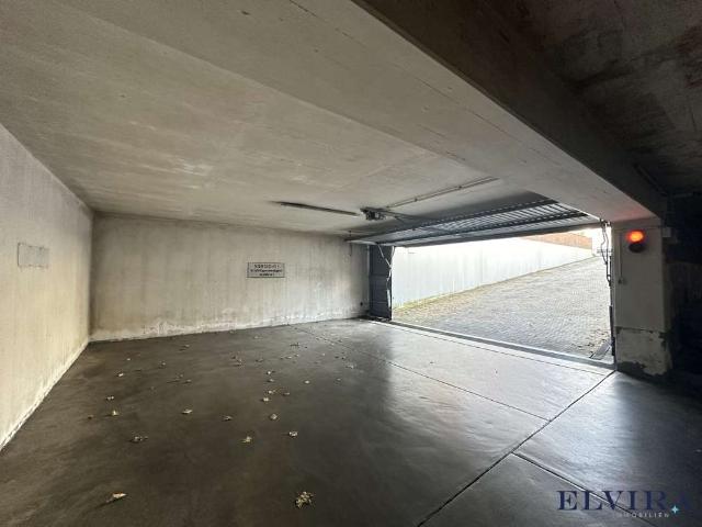 Garage kaufen in Thalkirchen-Obersendling-Forstenried-Fürstenried-Solln, München