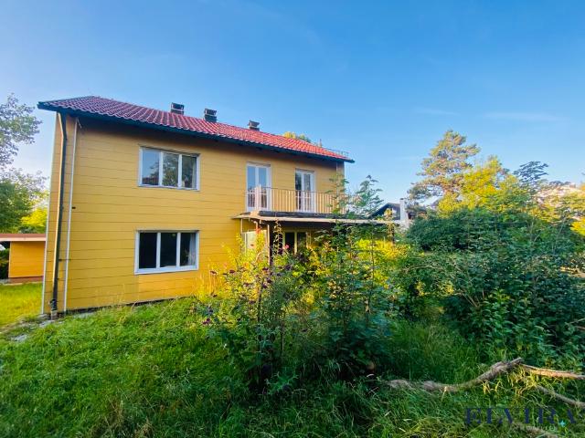 Erdgeschosswohnung kaufen in Pullach, Bayern
