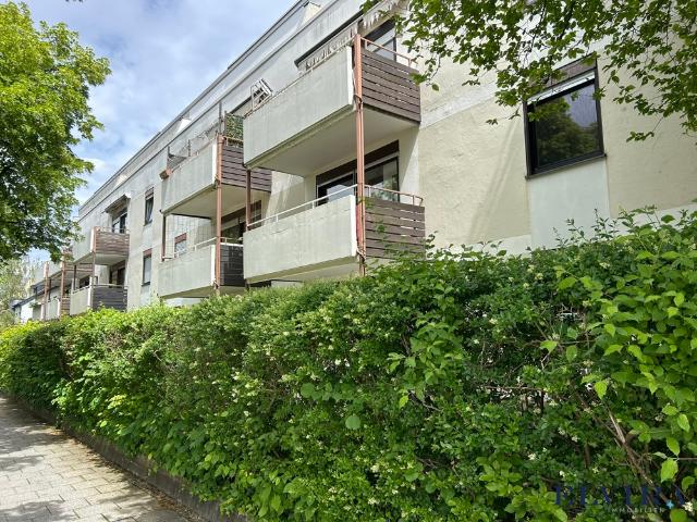 Wohnung kaufen in Thalkirchen-Obersendling-Forstenried-Fürstenried-Solln, München