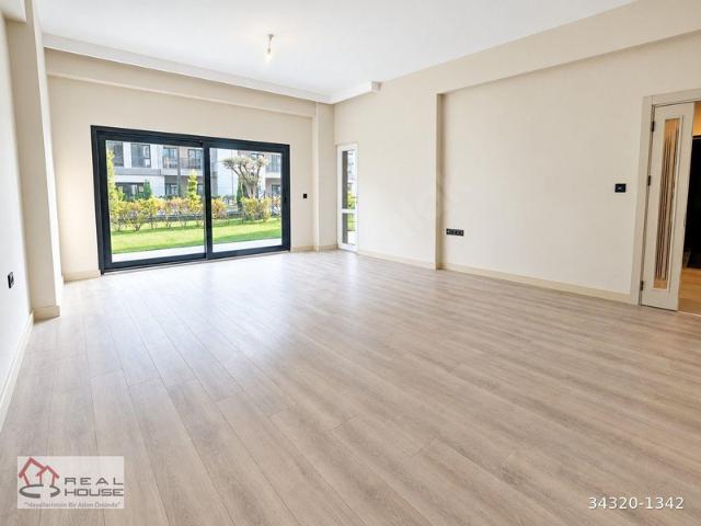 Kayabaşı Mahallesi, Başakşehir içerisinde satılık mülk