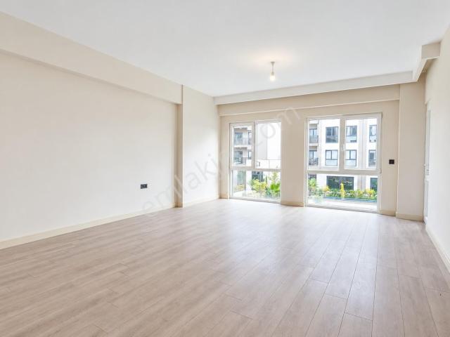 Kayabaşı Mahallesi, Başakşehir içerisinde kiralık mülk