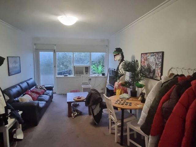 Room for rent in Camerons Creek, Victoria