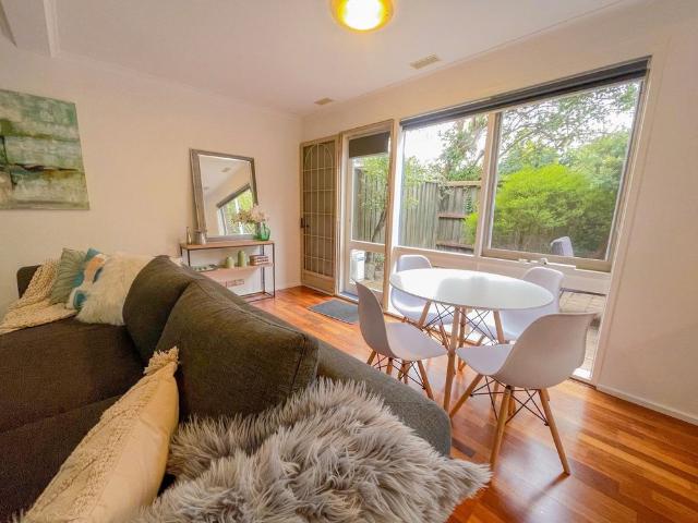 Room for rent in Camerons Creek, Victoria