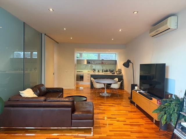 Room for rent in Camerons Creek, Victoria