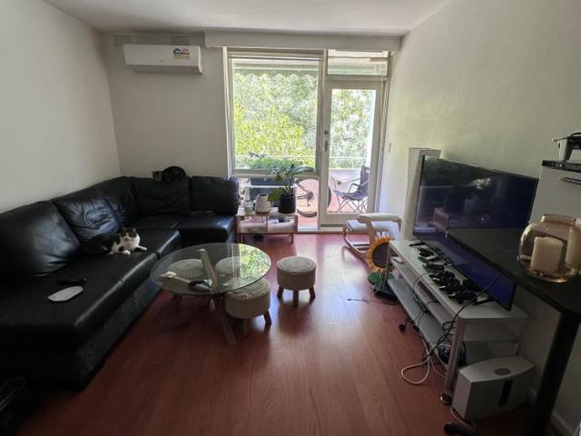 Room for rent in Camerons Creek, Victoria