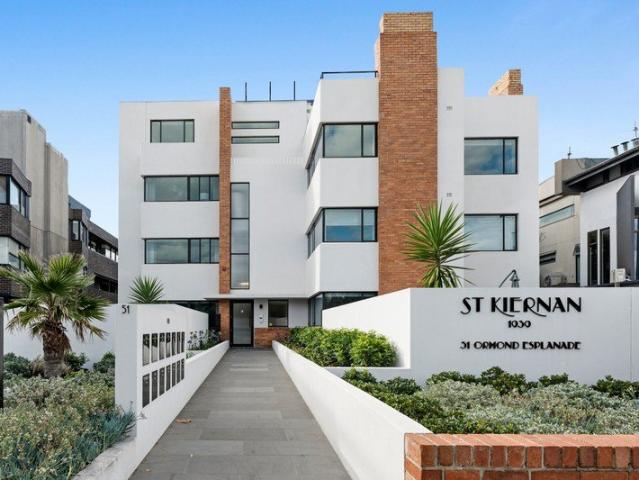 Apartment for rent in Elwood, Melbourne