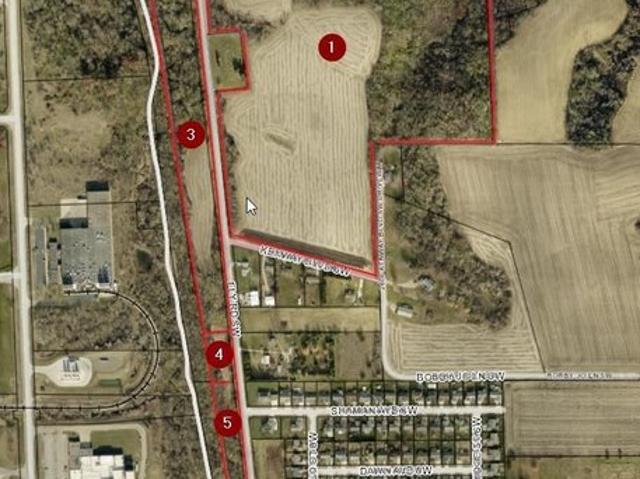 Land for sale in Linn, Iowa
