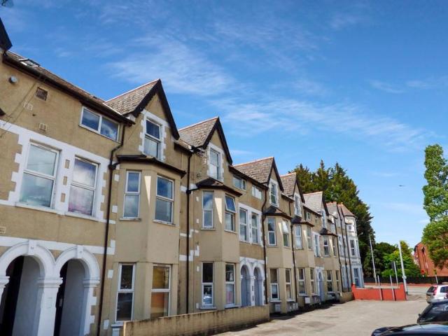 Apartment for rent in Falcon Lodge, Wales