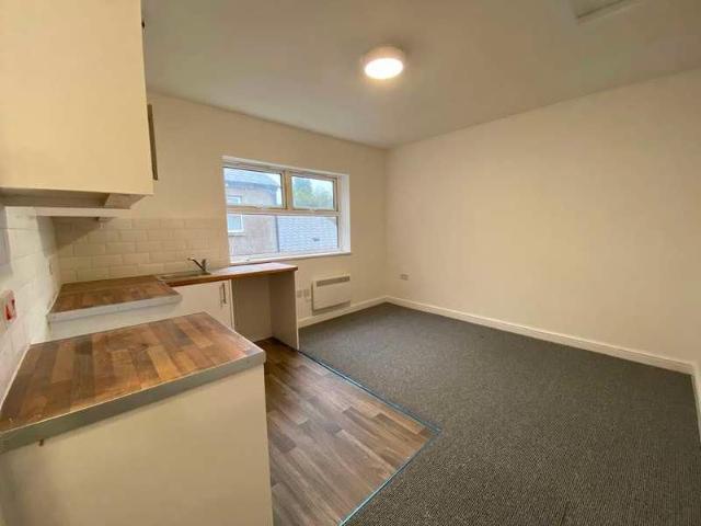 Studio for rent in Falcon Lodge, Wales