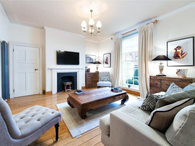 House for rent in Chelsea, Greater London