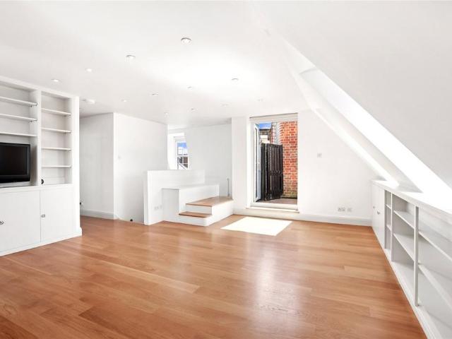 Apartment for rent in Chelsea, Greater London