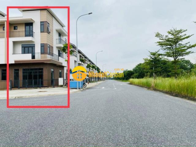 Nhà mặt phố bán