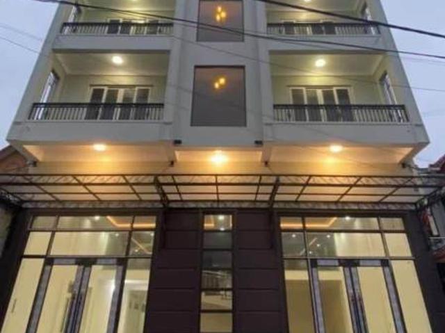 Nhà mặt phố bán tại Quang Bình