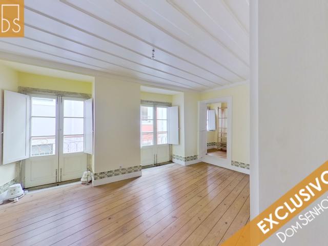 Apartamento alugar em Santa Maria Maior, Lisboa