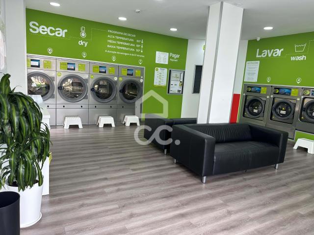 Loja venda em Loures, Lisboa