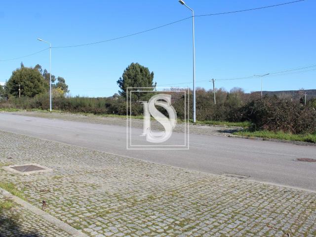 Terreno venda em Valongo, Porto