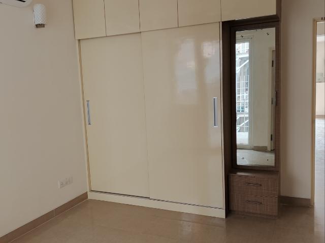 Flat for rent in Hariana