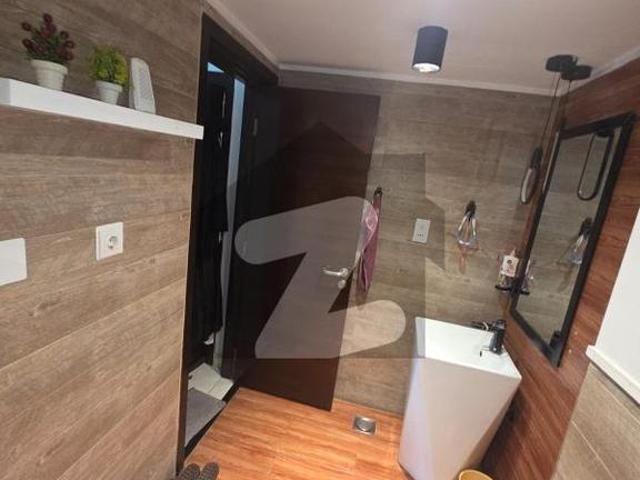 Apartment for rent in 8 ڈی ایچ اے فیز, کراچی ڈویژن