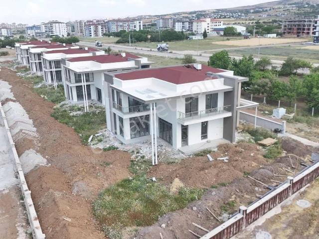 Elazığ Merkez, Elaziğ içerisinde satılık Villa
