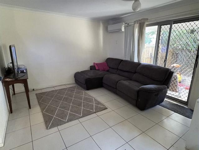 Townhouse for rent in Toombul, Queensland