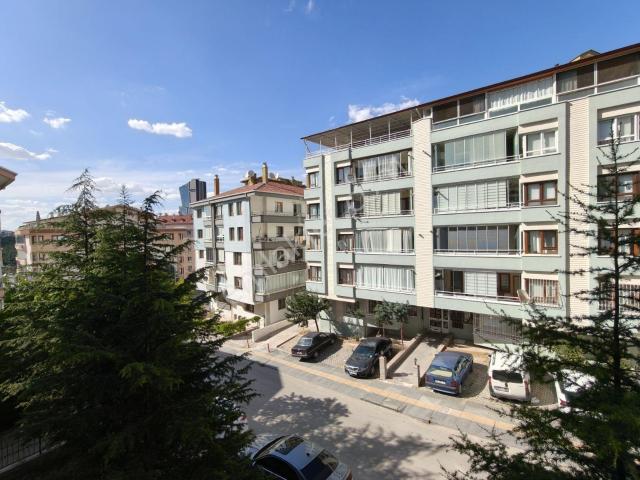 Çankaya, Ankara içerisinde satılık mülk