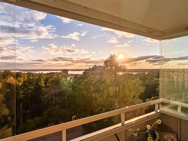 Bostadsrätt till salu i Kallhäll, Stockholm