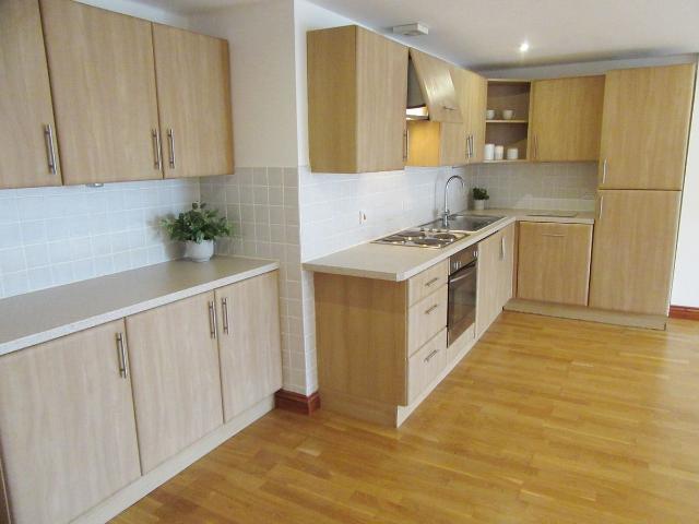 Apartment for rent in Morfa, Llanelli