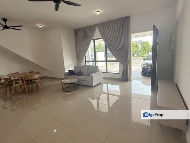 House for rent in Petaling, Alam Impian