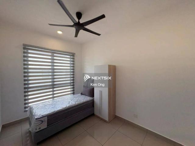 Townhouse for rent in Petaling, Alam Impian