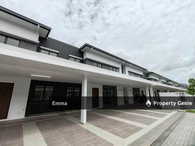 Townhouse for rent in Petaling, Alam Impian