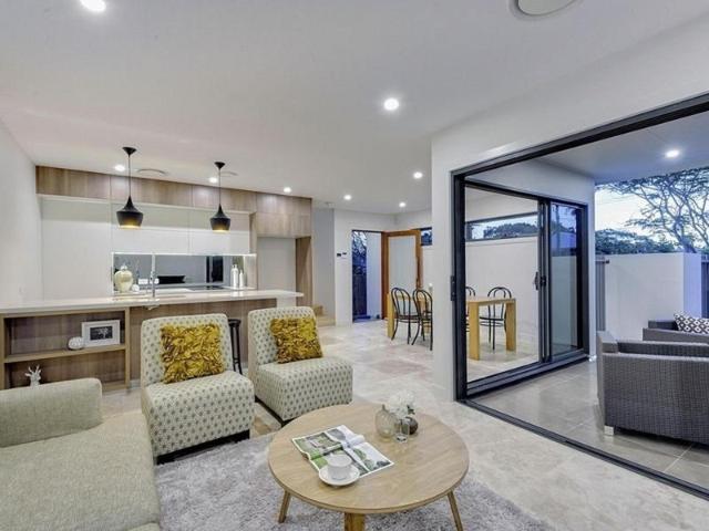 Townhouse for rent in Toombul, Queensland