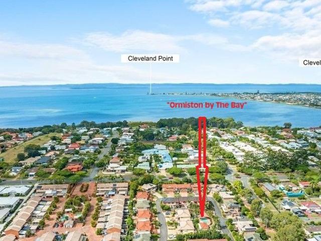 Townhouse for sale in Toombul, Queensland
