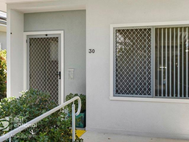 Villa for sale in Ambergate, New South Wales