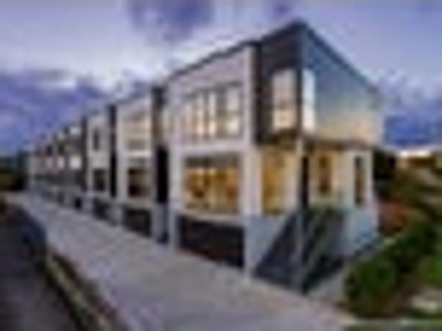 Townhouse for sale in Owhata