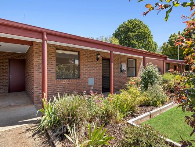 Apartment for sale in Trentham, Victoria