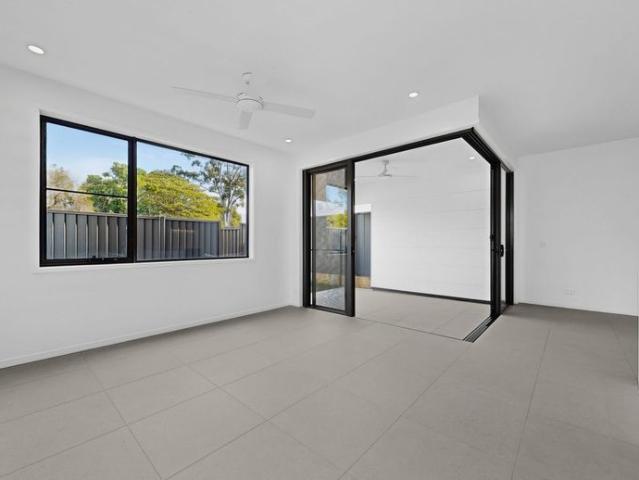 Townhouse for rent in Toombul, Queensland
