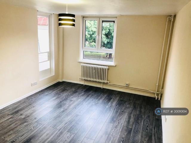 Apartment for rent in New Parks, Leicester