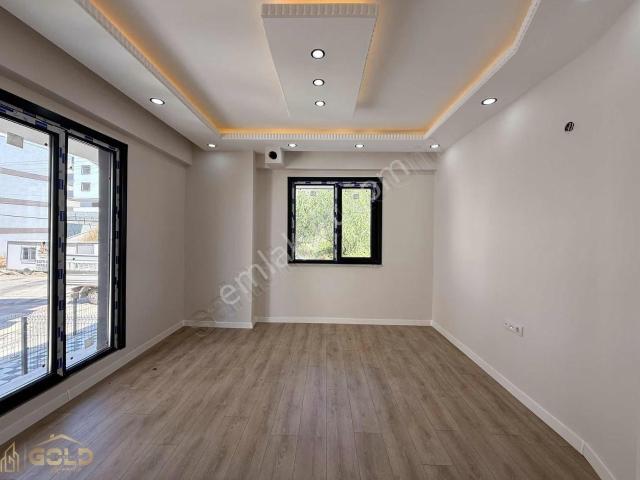 Çayirova, Kocaeli içerisinde satılık mülk