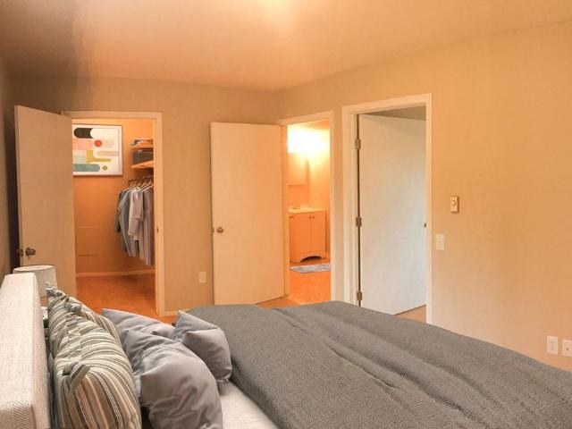 Apartment for rent in Madison Heights, Michigan
