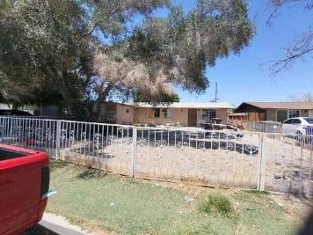 House for sale in Indio