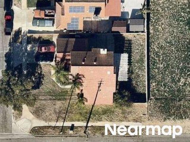House for sale in Fontana