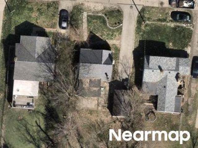 House for sale in Roselawn, Ohio
