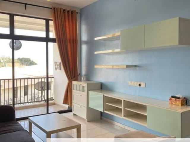 Flat for sale in Malaka