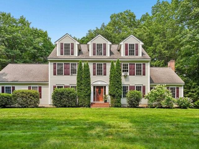 House for sale in New Hampshire